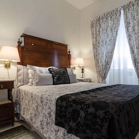 Casa Amarela Guesthouse Лагуш Экстерьер фото