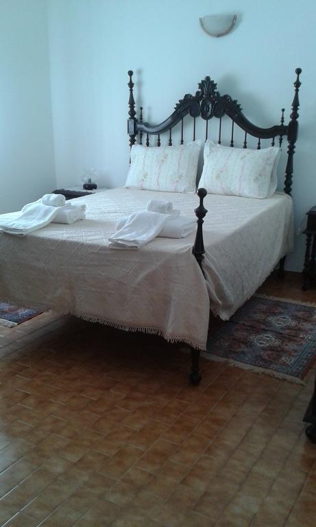 Casa Amarela Guesthouse Лагуш Номер фото